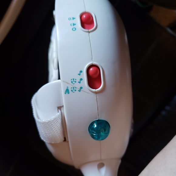 SOLD SOLD Musical/Lightshow Crib Mobile - Picture 5 of 8